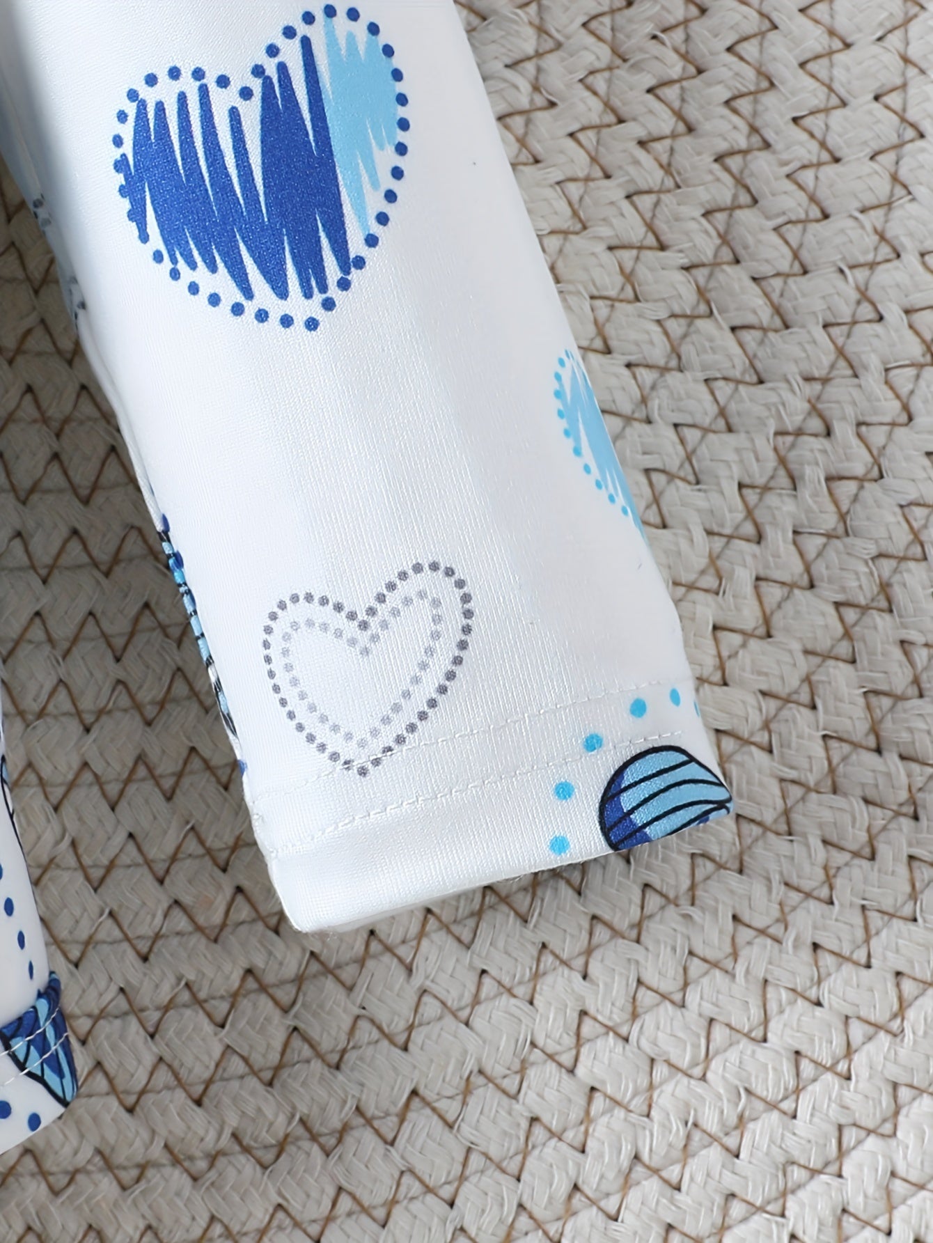 3pcs Set: Long-Sleeve Butterfly Love Print Flutter Hem