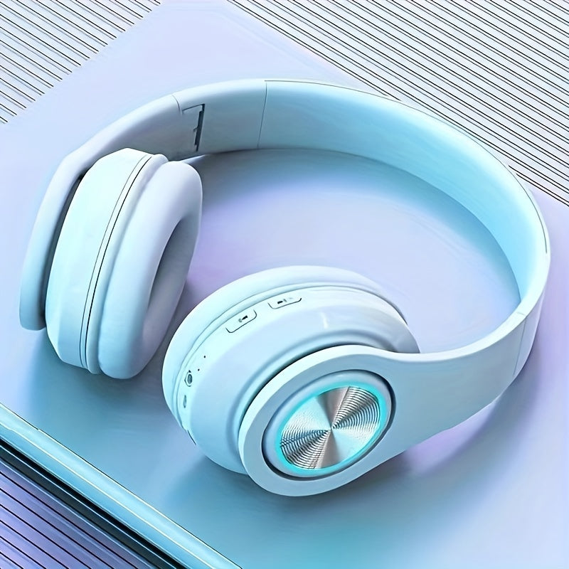 39 Luminous Wireless Headphones with Plug-in