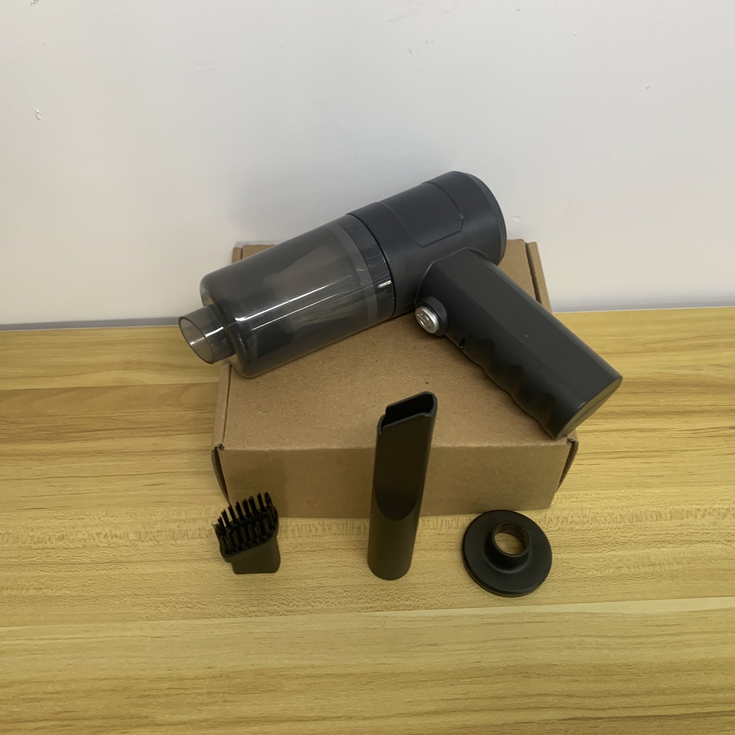 The Cordless Vacuum Cleaner Boasts High Power