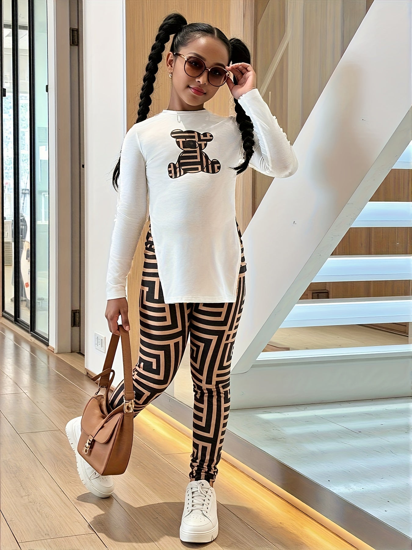 2pcs Girls' Oversized Geometric Animal Print Outfit Set