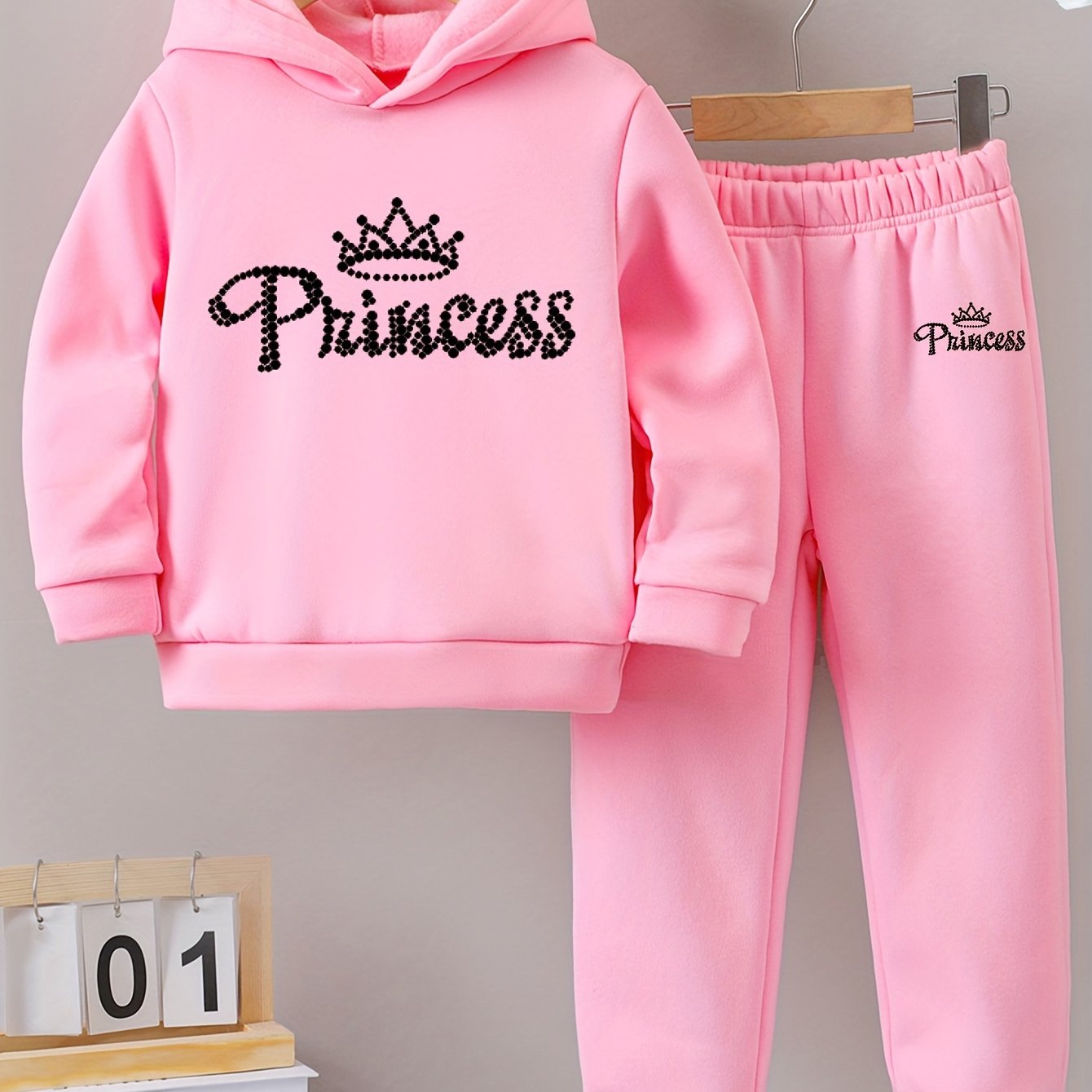 Girls' Autumn Hoodies Paired With Sports Pants
